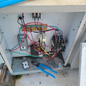 Poor little rv tiny home needs lovin. Capacitor doesnt like the texas heat. Replaced