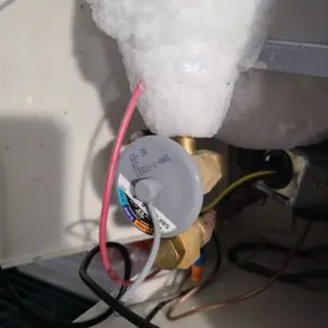 Walkin freezer just sysying around 16 degrees. Remicwd debris from TEV screen and let'r looae.